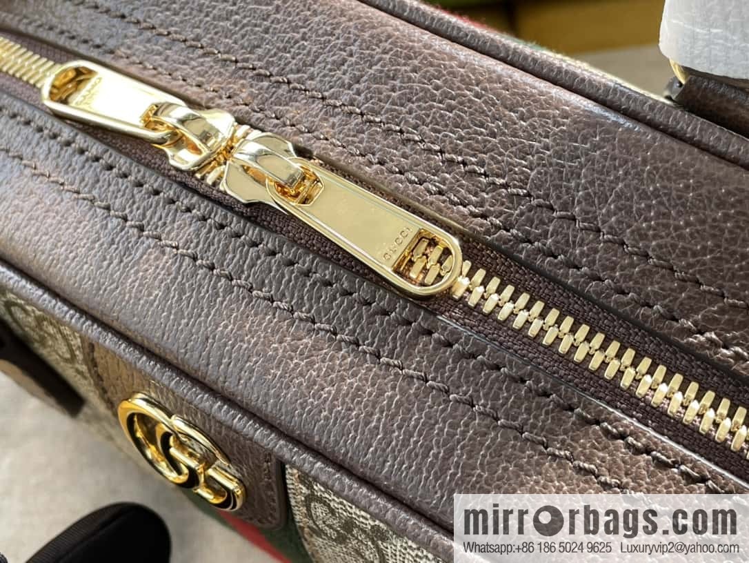 [Original leather] GG Supreme canvas 724606