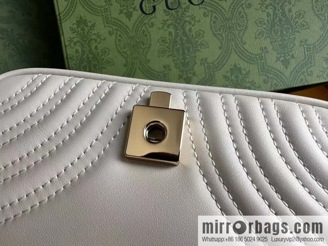[Original leather] GG Marmont series with classic 811238