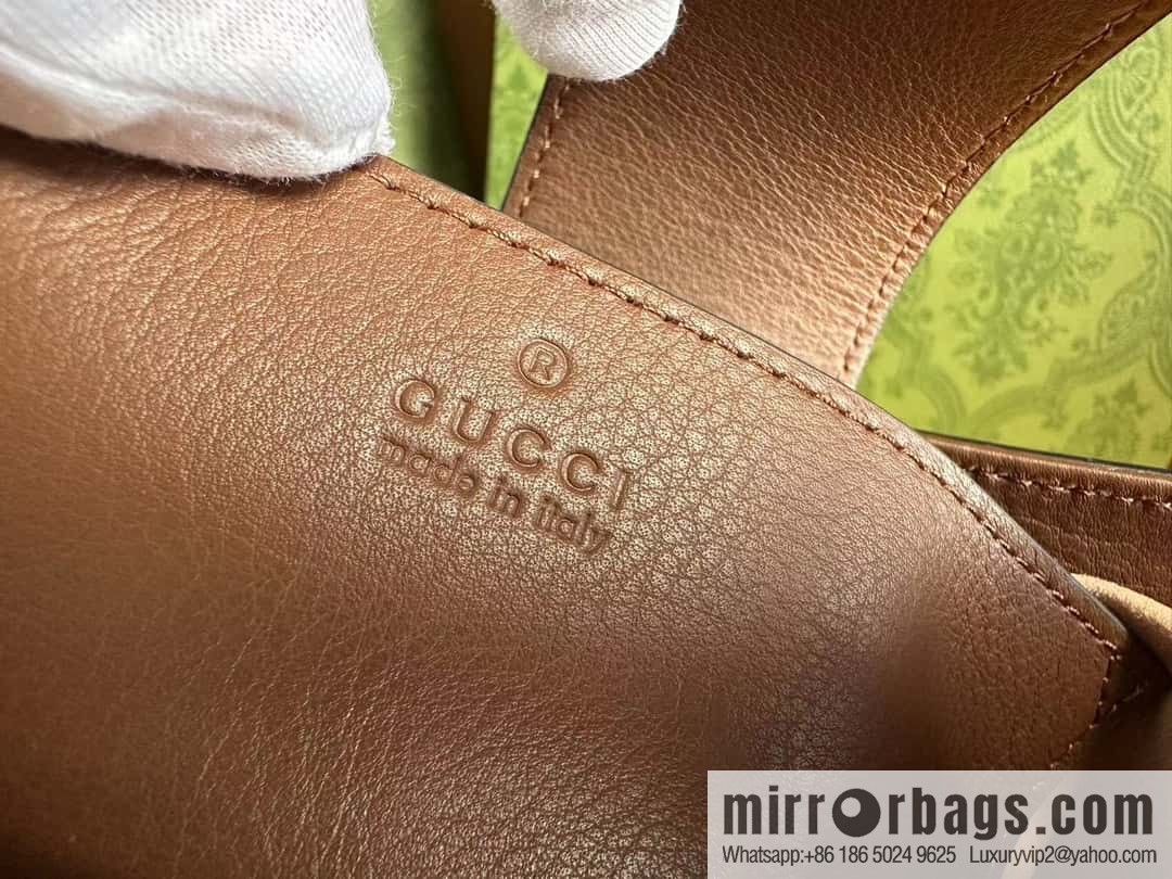 [Original Leather] Beige and Ebony GG Supreme Canvas 811705