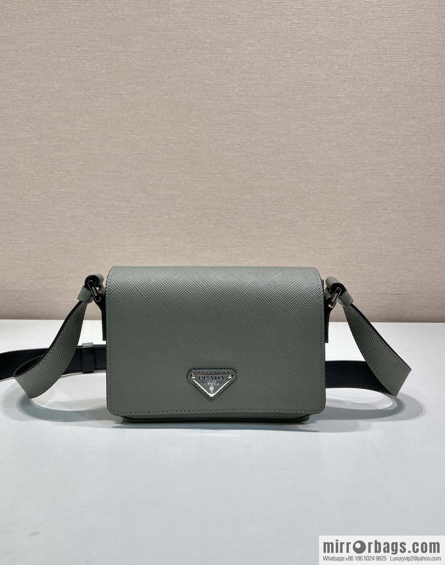 PRADA 🎉 new 🎉 2VD065 shoulder bag new color🎉🎉