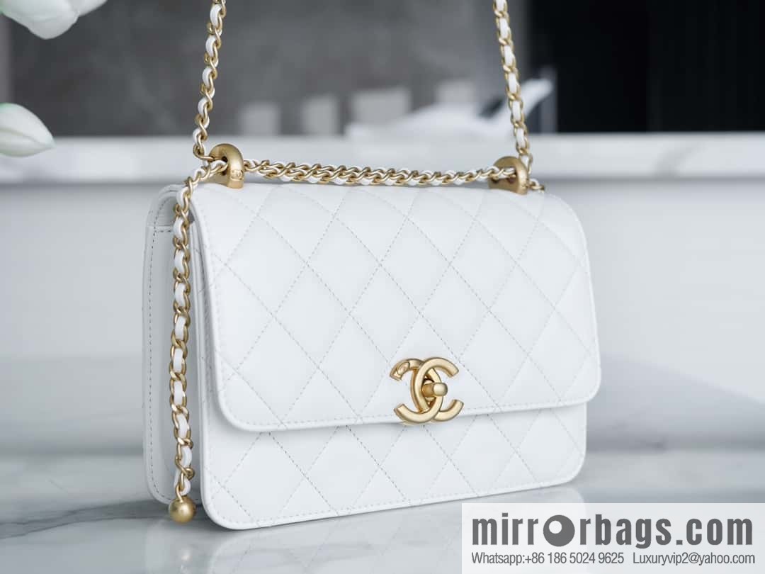 𝗖𝗛𝗔𝗡𝗘𝗟 𝟐𝟒𝐂 | original calfskin, double gold ball white AS2649
