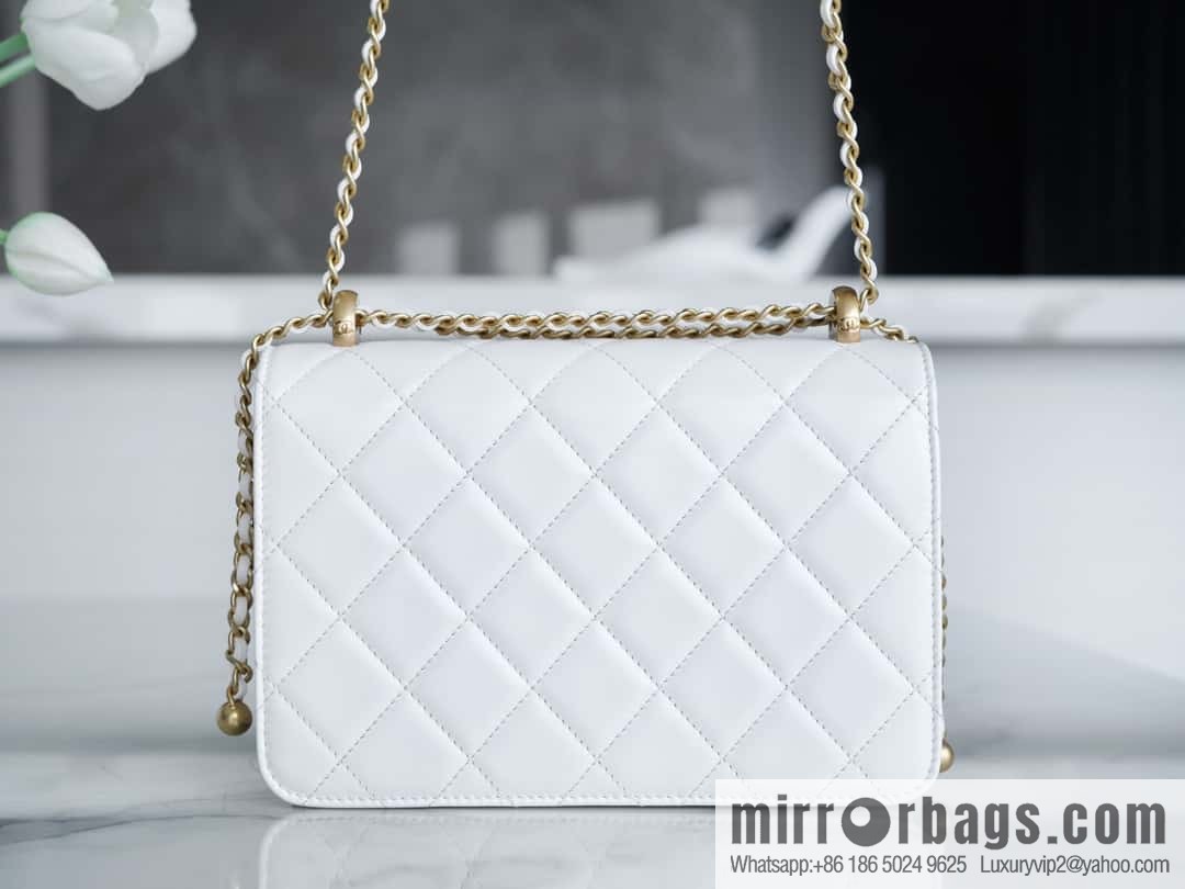𝗖𝗛𝗔𝗡𝗘𝗟 𝟐𝟒𝐂 | original calfskin, double gold ball white AS2649