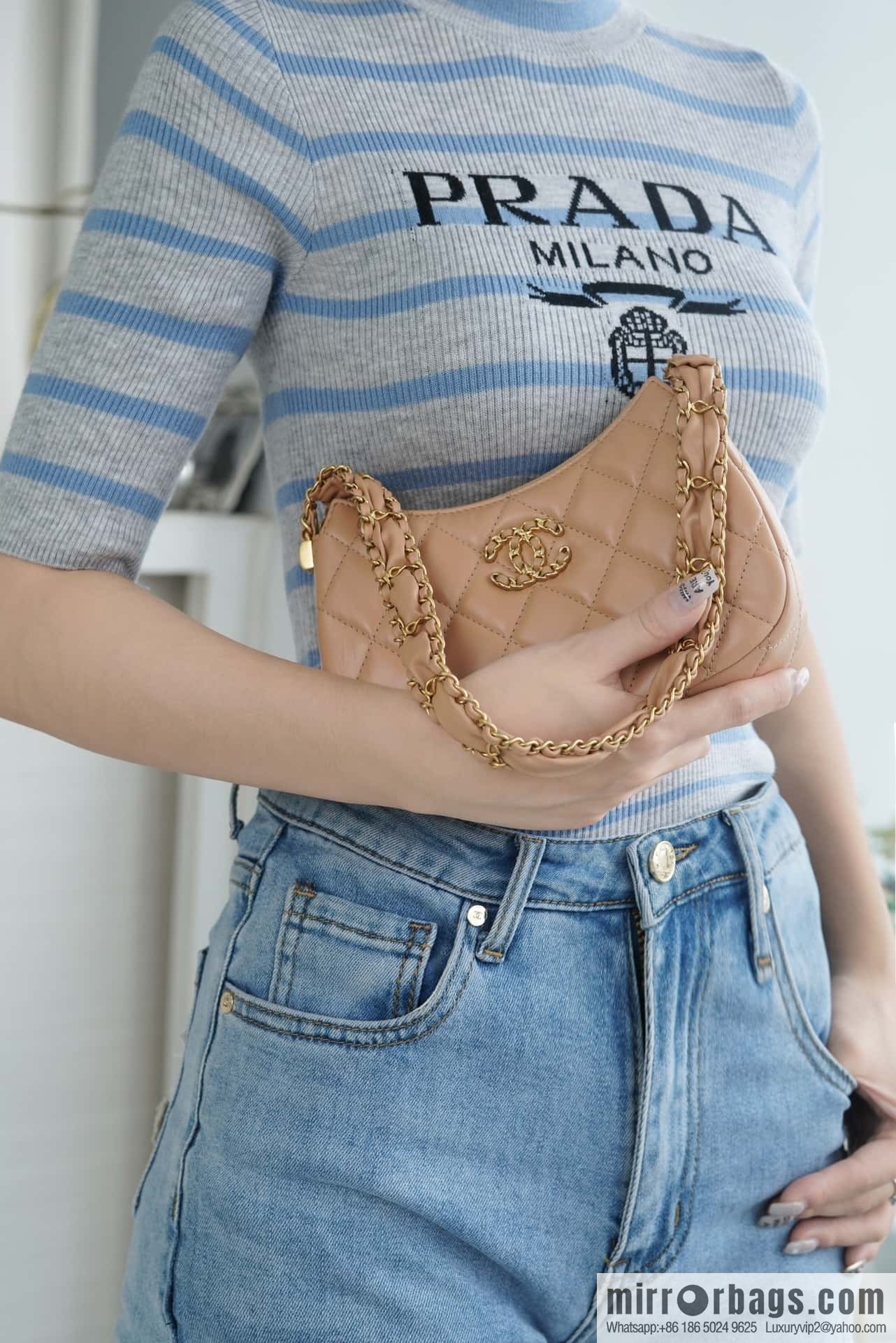 ๐๐๐๐ก๐๐ ๐ฎ๐ฏ๐ธ โถโพ๐๐๐๐ small milk tea apricot, genuine leather AP3647
