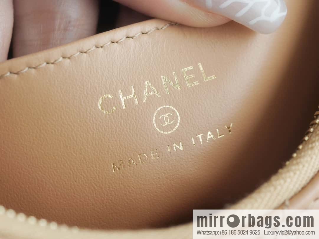 ๐๐๐๐ก๐๐ ๐ฎ๐ฏ๐ธ โถโพ๐๐๐๐ small milk tea apricot, genuine leather AP3647