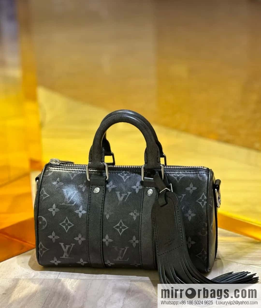 [Boutique‑grade] M11595 black full leather, men's bag, pillow bag series KEEPALL BANDOULIZRE 25 handbag
