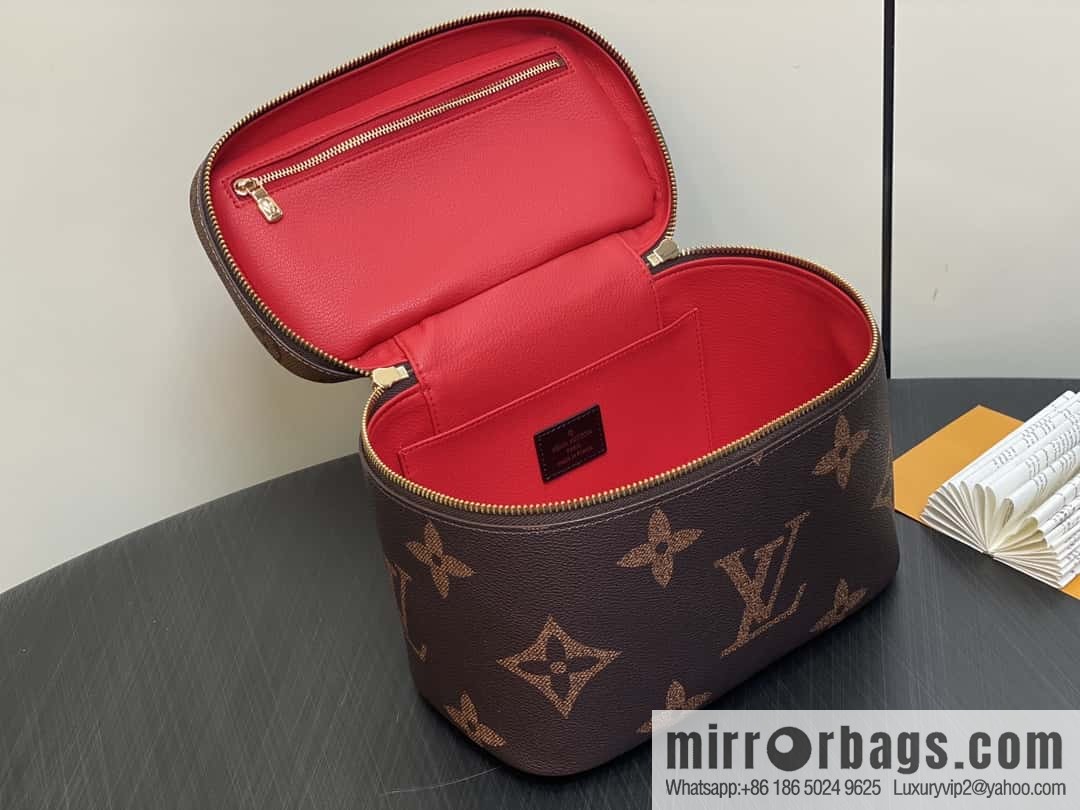 [Boutique‑grade] M47212 yellow flower, cosmetic bag series NEW Nice BB cosmetic bag