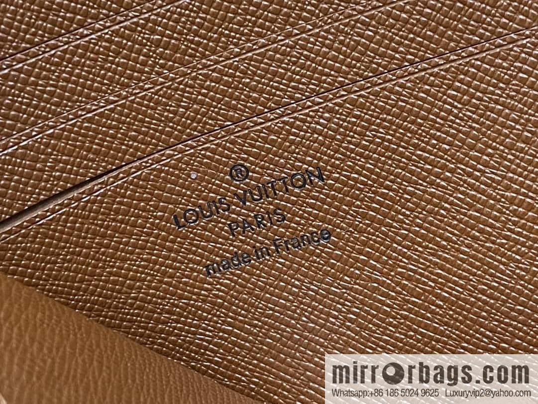 [Boutique‑grade] M83476 presbyopia brown, zipper wallet series NEW Noah Compact wallet