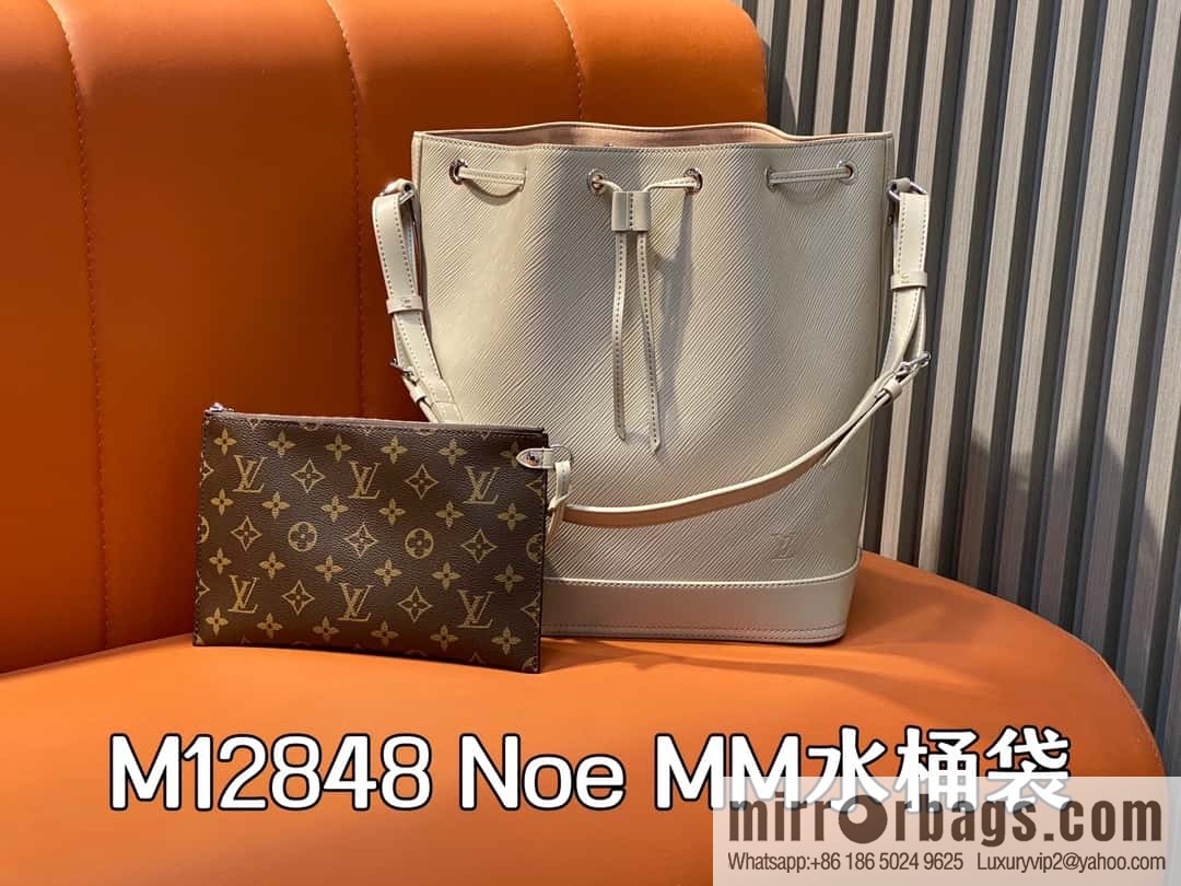 [Boutique‑grade] M12848 quartz white/large, water ripple bucket bag series Noe MM bucket bag
