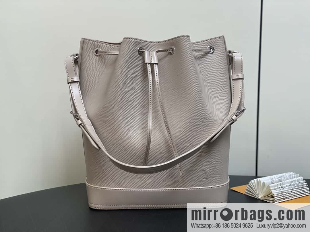 [Boutique‑grade] M12848 quartz white/large, water ripple bucket bag series Noe MM bucket bag