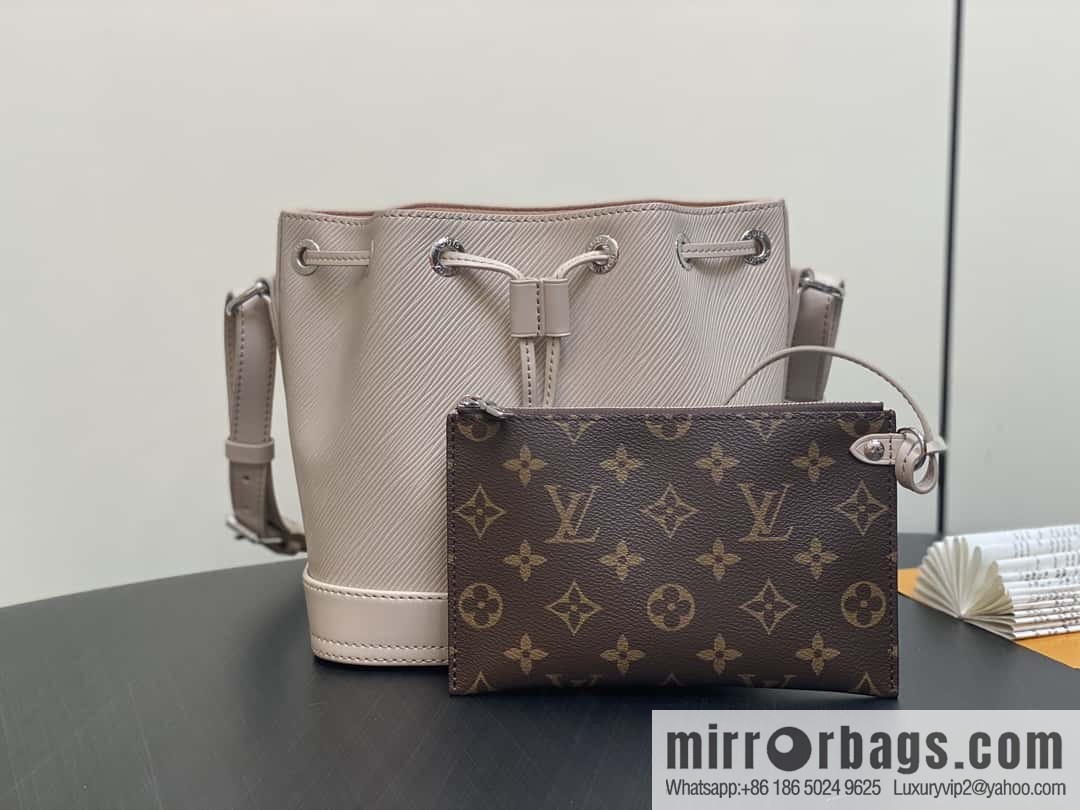 [Boutique‑grade] M12848 quartz white/small, water ripple bucket bag series Noé BB bucket bag
