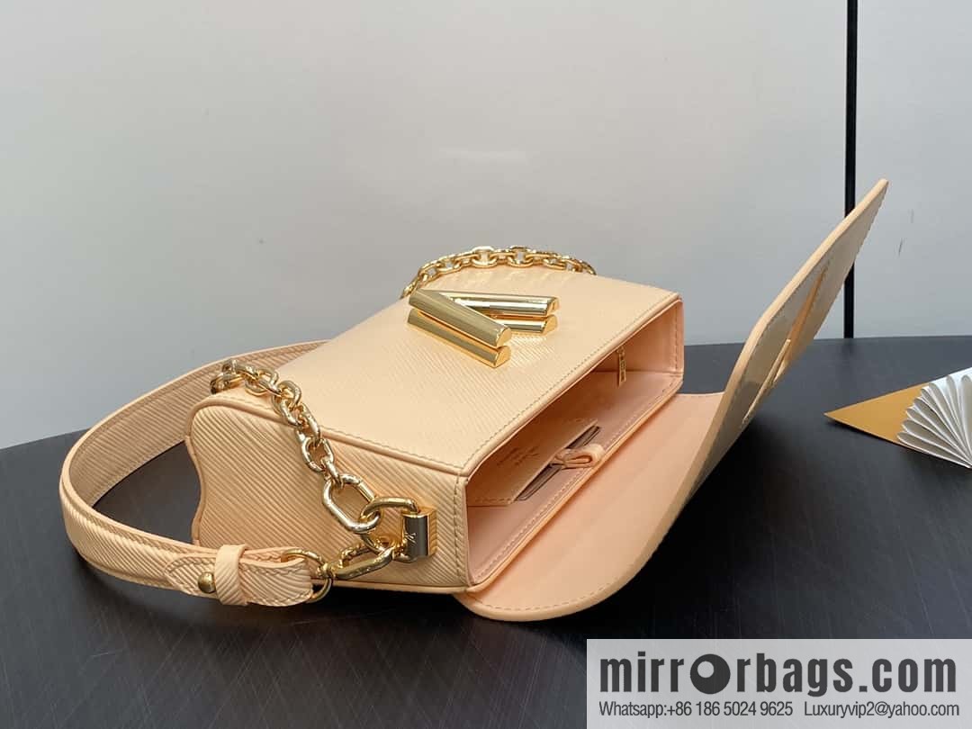 [Boutique‑grade] M24603 apricot, patent leather water ripple chain bag Twist West handbag M24549 24603 apricot, water ripple