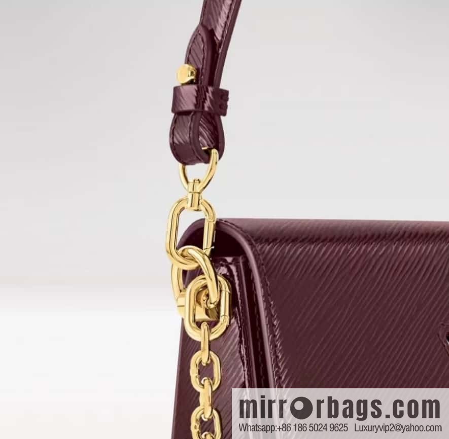 [Boutique‑grade] M24603 burgundy, patent leather water ripple chain bag Twist West handbag M24549 24603 burgundy, water ripple