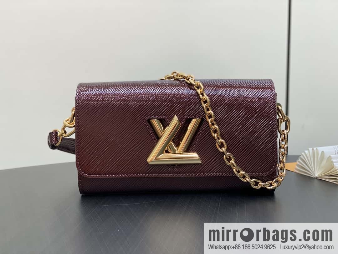 [Boutique‑grade] M24603 burgundy, patent leather water ripple chain bag Twist West handbag M24549 24603 burgundy, water ripple