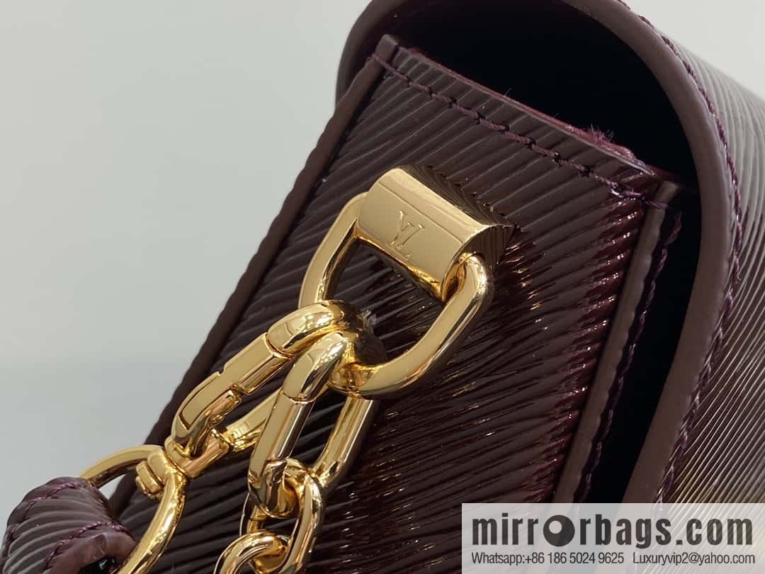 [Boutique‑grade] M24603 burgundy, patent leather water ripple chain bag Twist West handbag M24549 24603 burgundy, water ripple