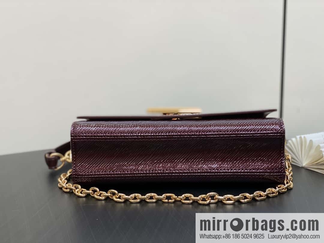 [Boutique‑grade] M24603 burgundy, patent leather water ripple chain bag Twist West handbag M24549 24603 burgundy, water ripple