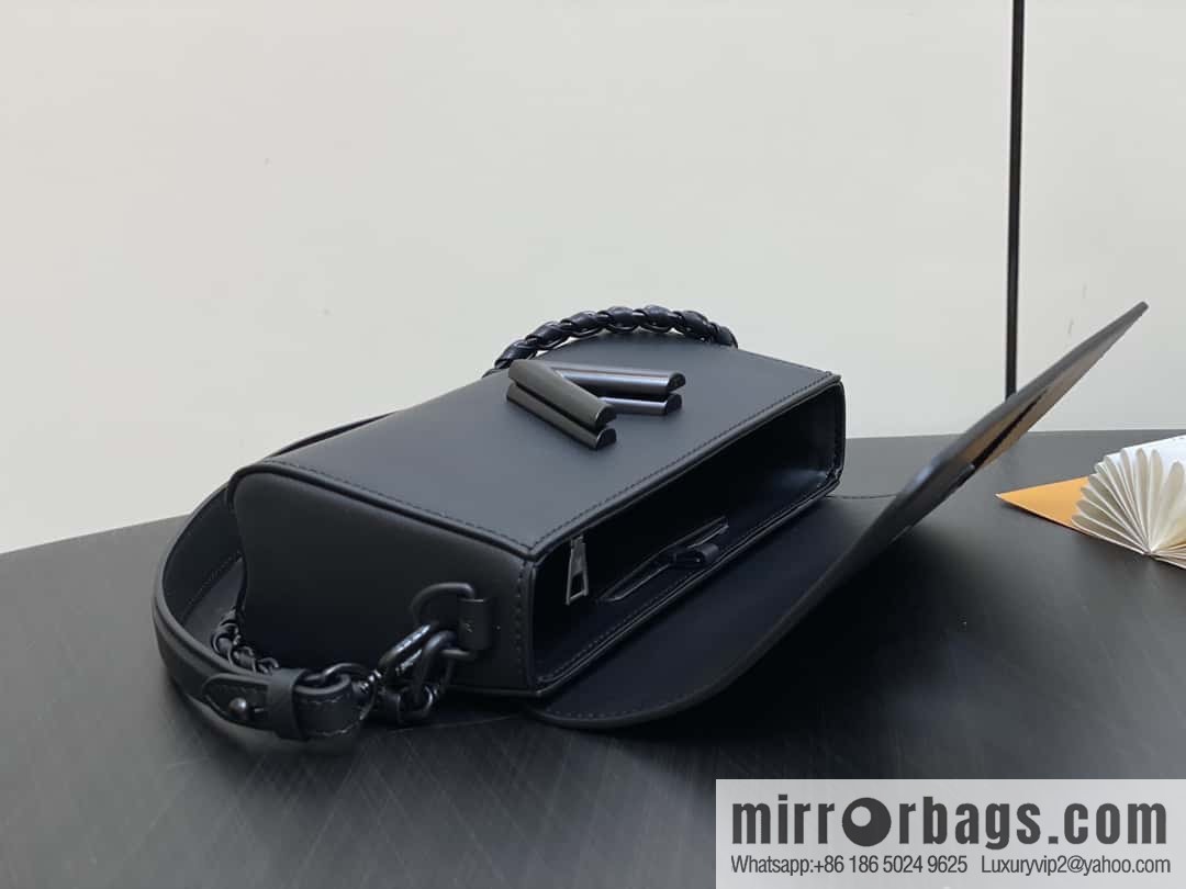 [Boutique‑grade] M25336 black, Darth Vader water ripple chain bag Twist West handbag M24549 24603