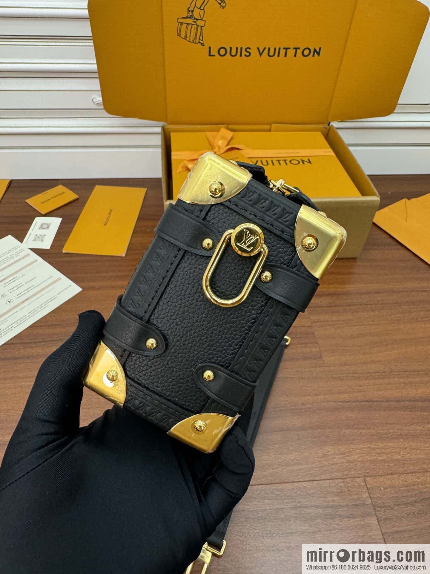 LV M23817 SIDE TRUNK small handbag