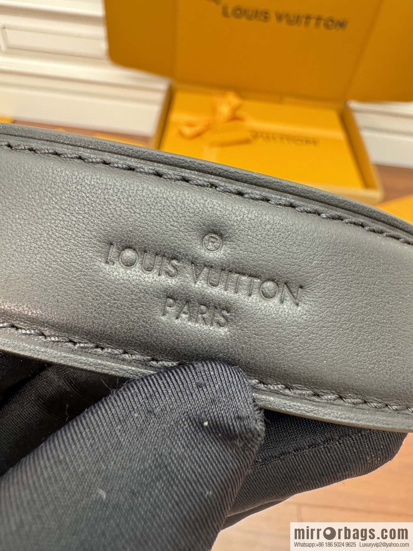 LV M23817 SIDE TRUNK small handbag