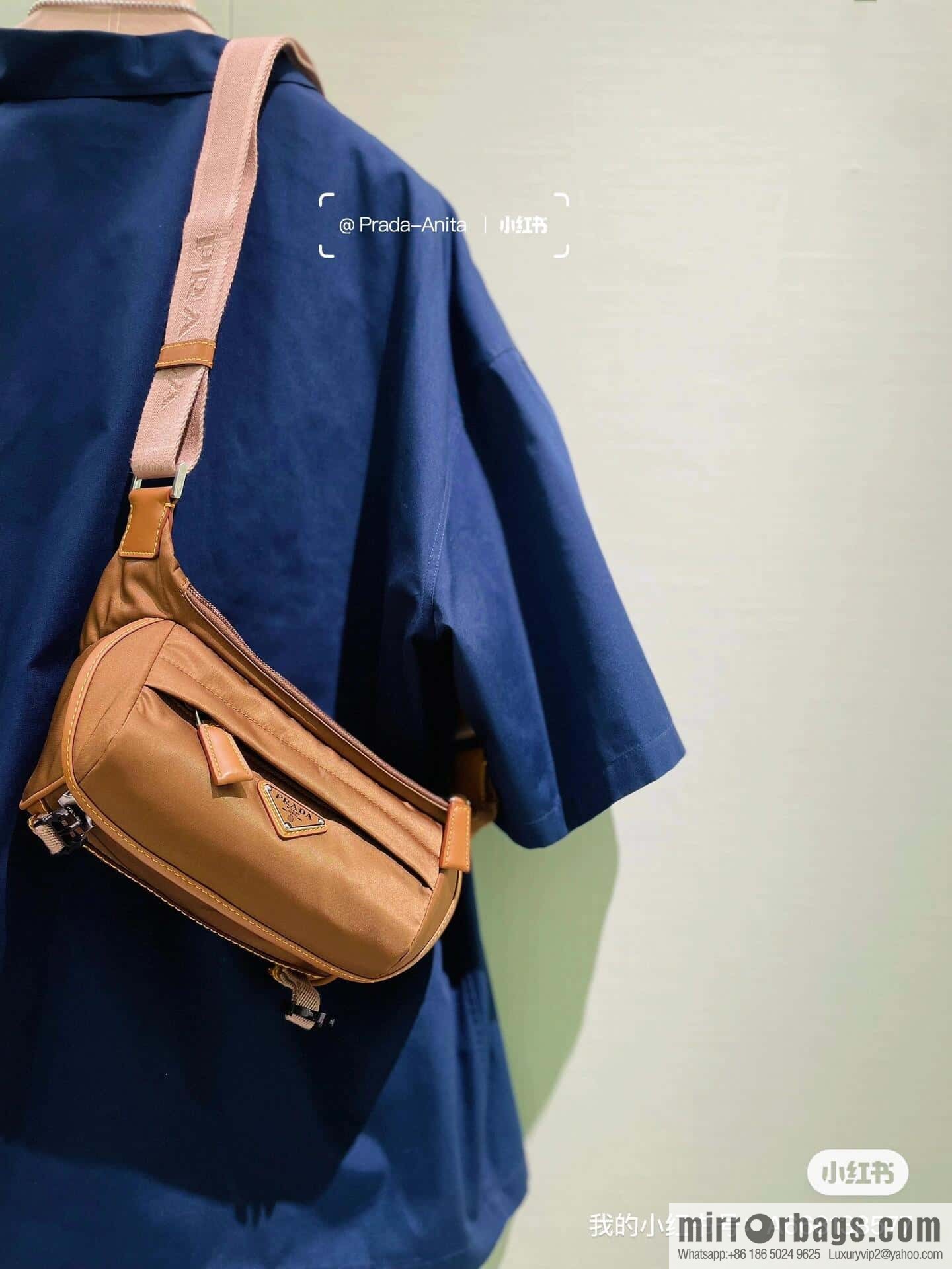 PRADA 🎉 Mini Messenger Bag 🎉 2VH171A Mini🎉