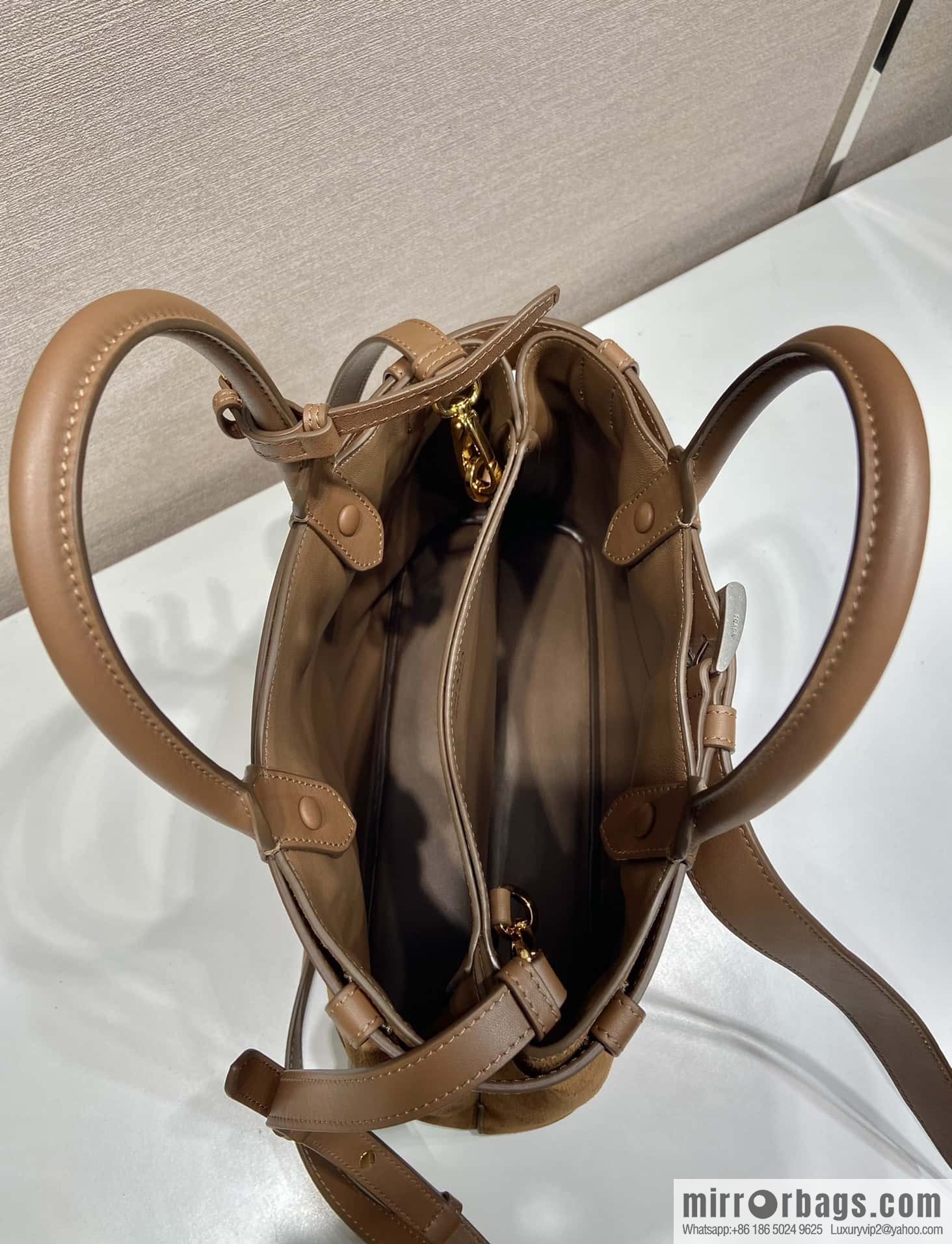 PRADA 🎉 new women's bag 🎉 1BA434 fleece leather🎉🎉