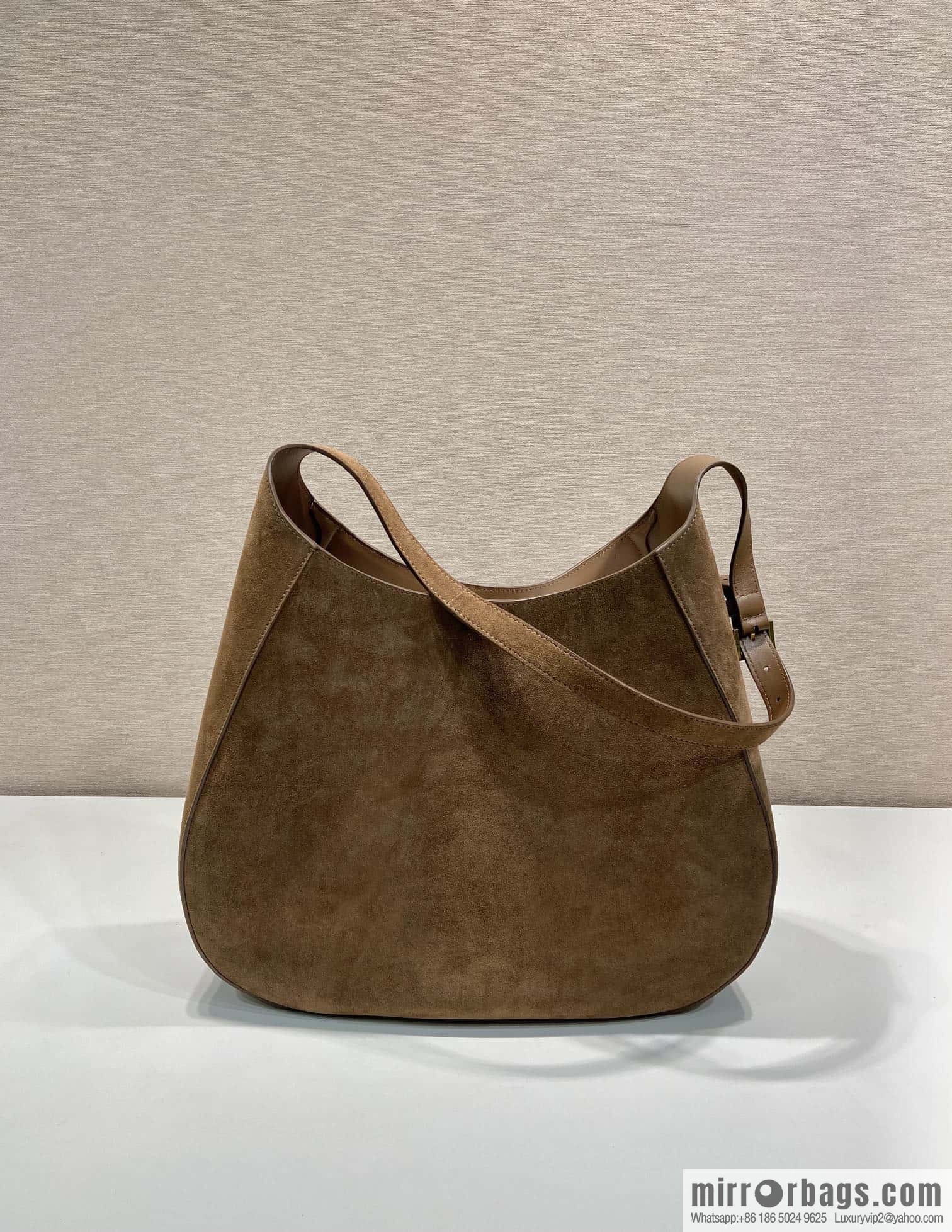 PRADA 🎉 Suede Cleo 🎉 1 BC 181 New oversized messenger bag