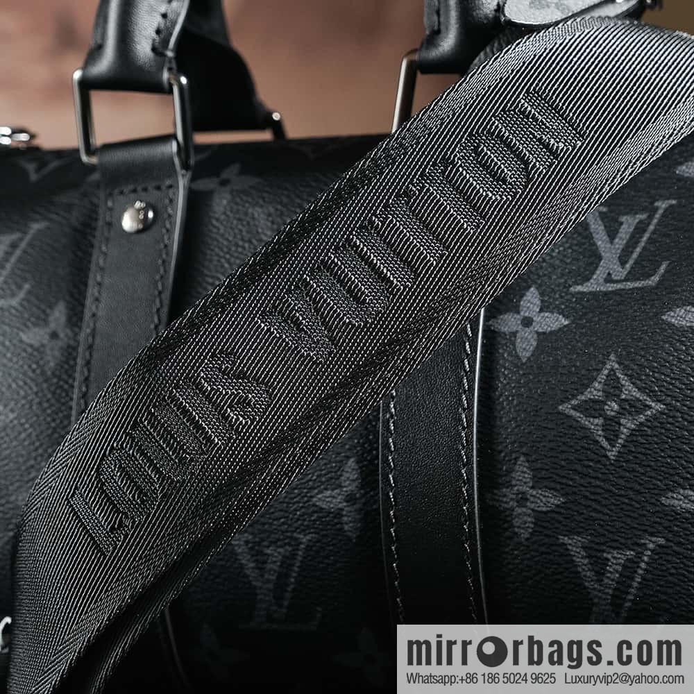 LV 𝐊𝐄𝐄𝐏𝐀𝐋𝐋 𝐂𝐈𝐓𝐘𝟐𝟓 Chip Rhombus Code Series #M