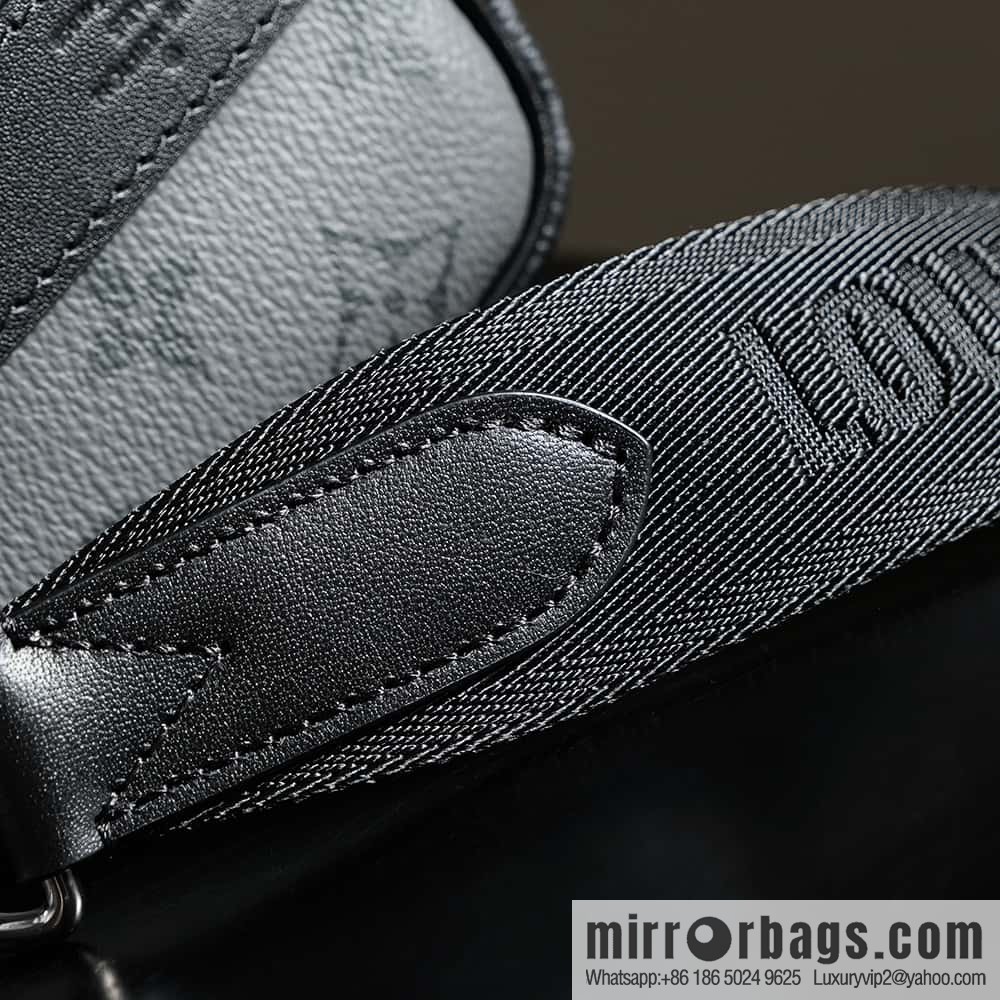 LV 𝐊𝐄𝐄𝐏𝐀𝐋𝐋 𝐂𝐈𝐓𝐘𝟐𝟓 Chip Rhombus Code Series #M