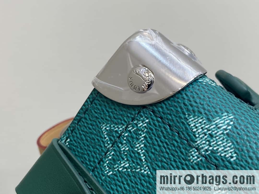 [Boutique‑grade] M12686 green, men's bag box bag series, the new Soul Trunk handbag of the season, compact shoulder bag.