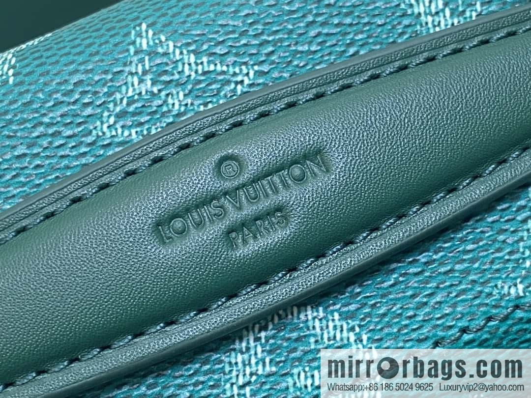 [Boutique‑grade] M12686 green, men's bag box bag series, the new Soul Trunk handbag of the season, compact shoulder bag.