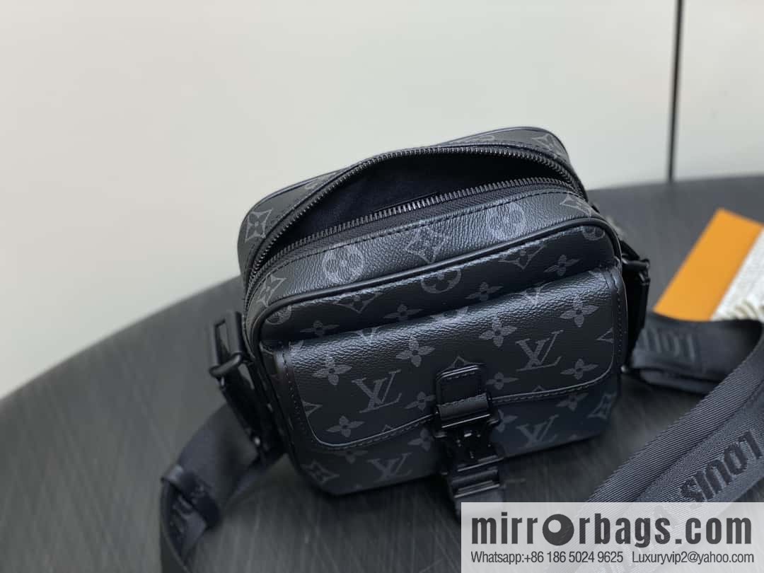 [Boutique‑grade] M12518 black flower, men's bag messenger bag series Getaway messenger bag