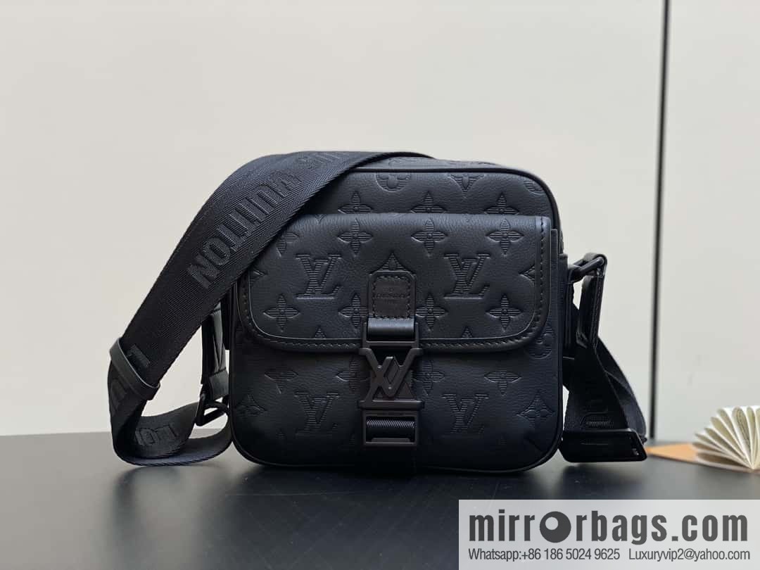 [Boutique‑grade] M12518 black flower, men's bag messenger bag series Getaway messenger bag