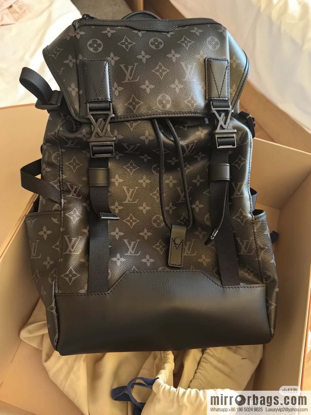[Boutique‑grade] M46792 black flower, backpack series GETAWAY backpack
