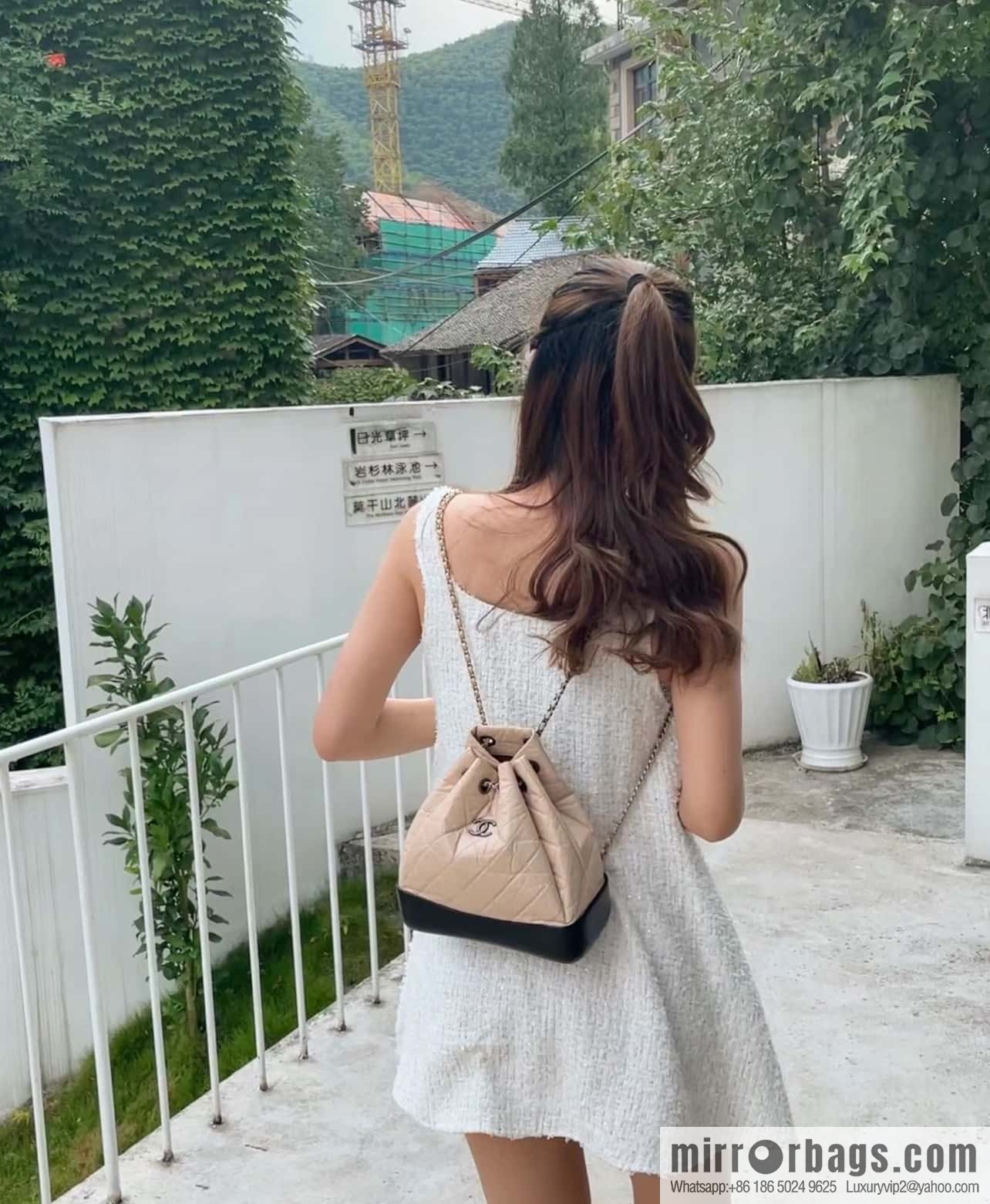 ๐๐ต๐ฎ๐ป๐ฒ๐น ๐๐ฎ๐ฏ๐ฟ๐ถ๐ฒ๐น๐น๐ฒ stray backpack, apricot black ๐งก A94485