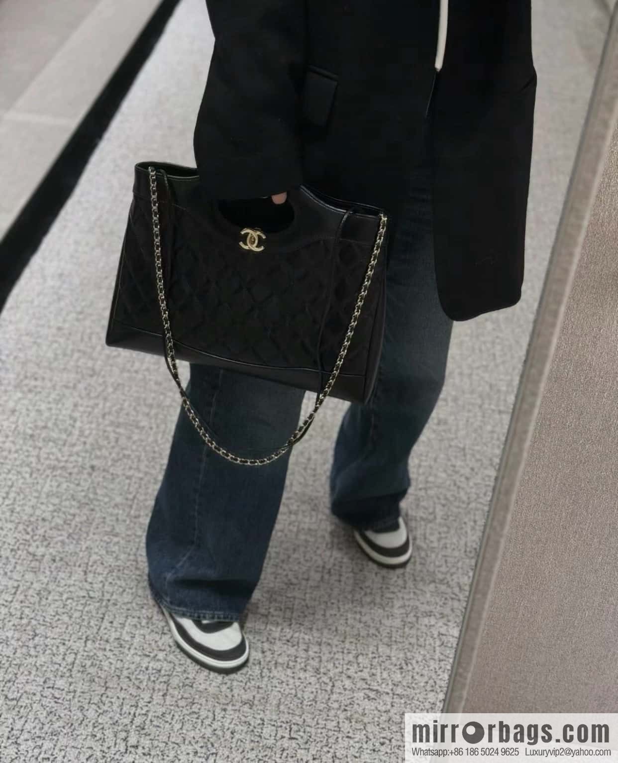 𝐂𝐡𝐚𝐧𝐞𝐥 24S 31bag horizontal medium, black ➿ genuine leather AS4854