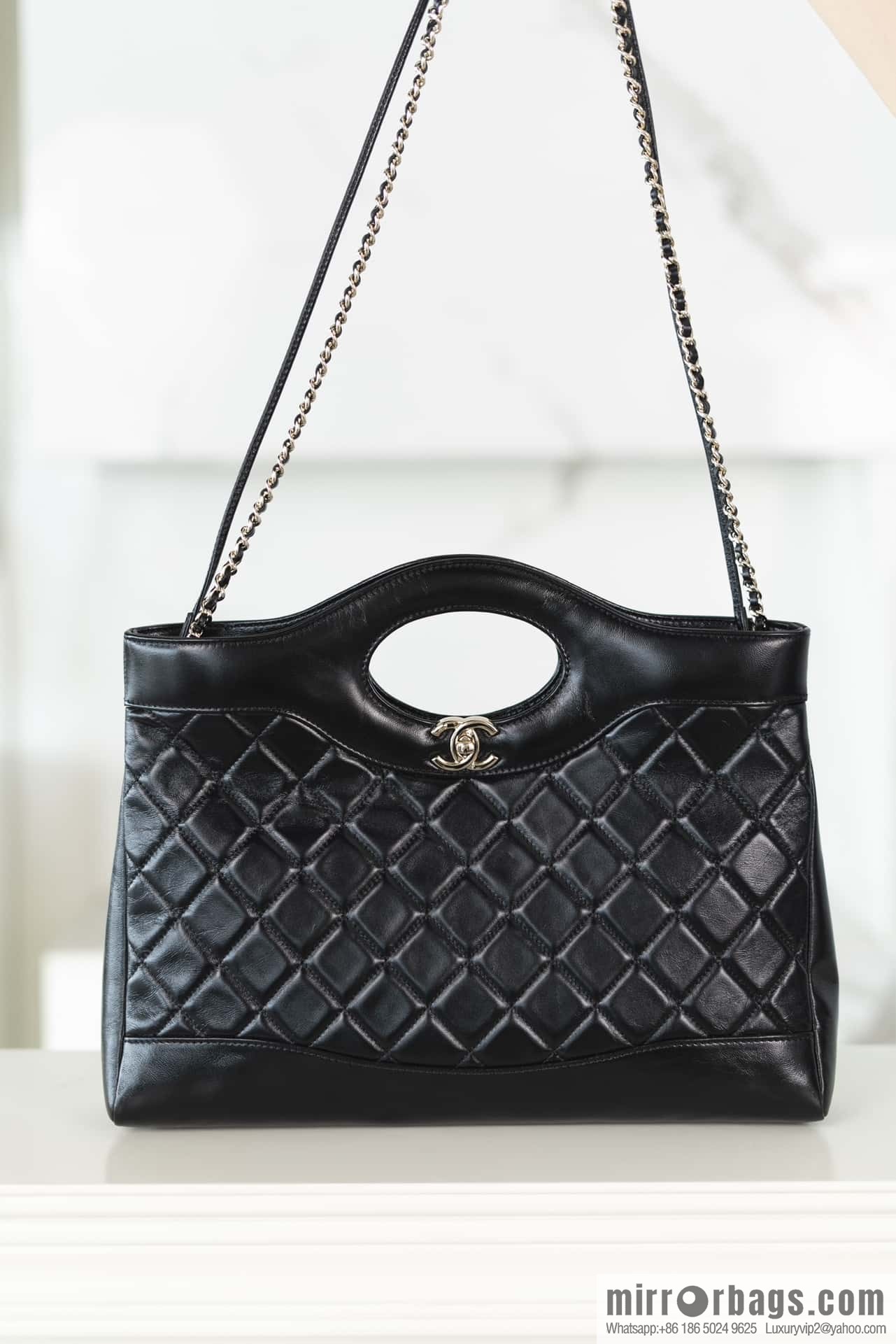 𝐂𝐡𝐚𝐧𝐞𝐥 24S 31bag horizontal medium, black ➿ genuine leather AS4854