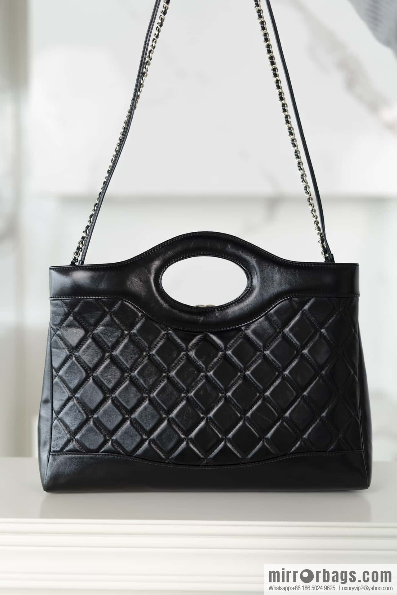 𝐂𝐡𝐚𝐧𝐞𝐥 24S 31bag horizontal medium, black ➿ genuine leather AS4854