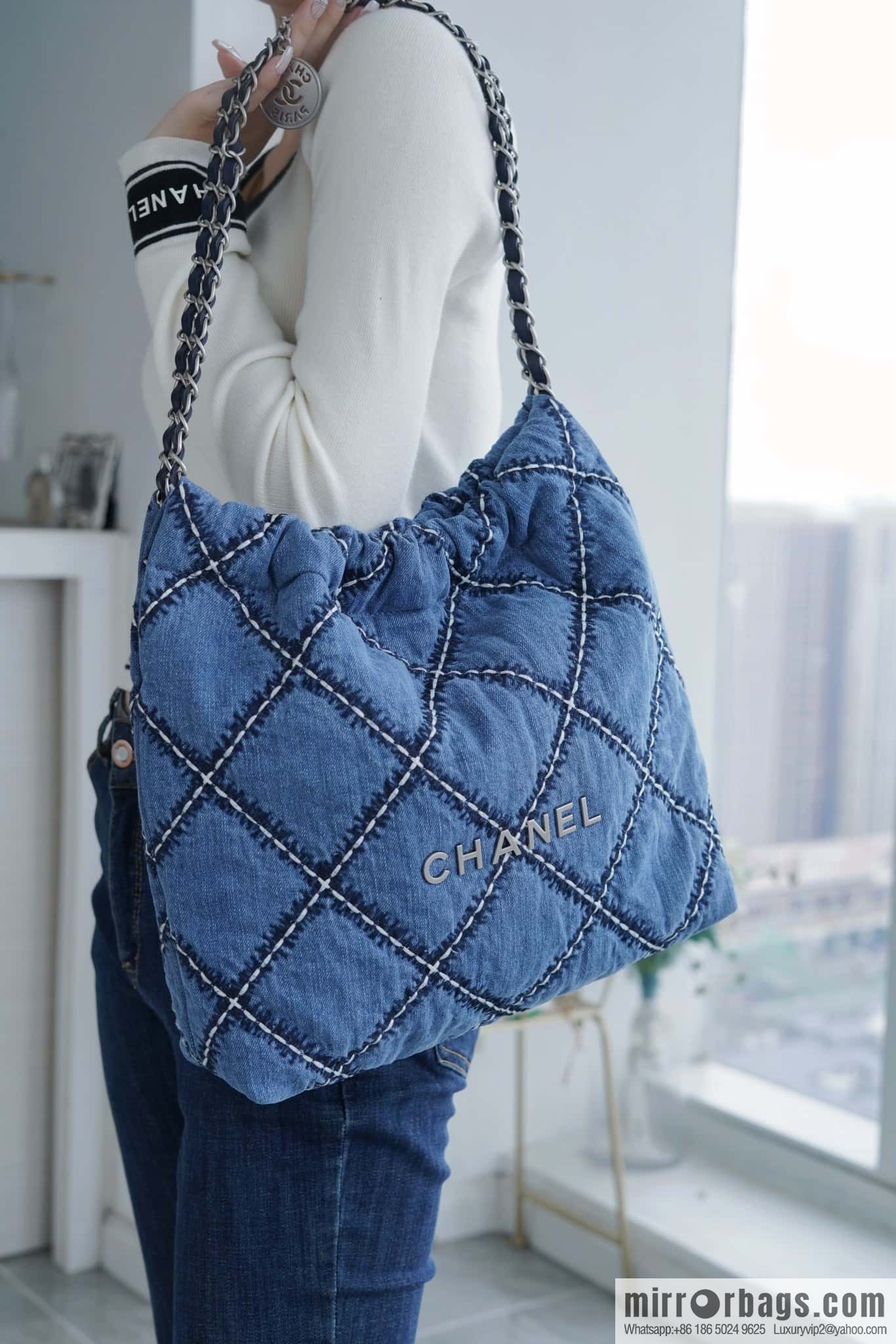 𝗖𝗛𝗔𝗡𝗘𝗟 𝟐𝟒𝐩 spring and summer new denim bag small AS3260