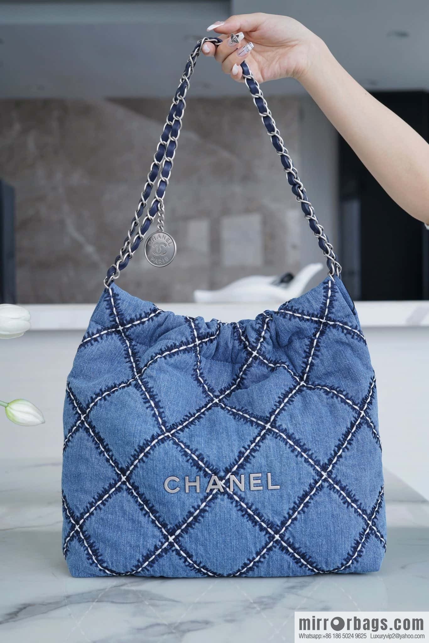 𝗖𝗛𝗔𝗡𝗘𝗟 𝟐𝟒𝐩 spring and summer new denim bag small AS3260