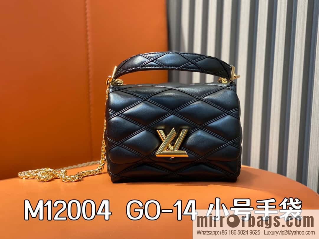 [Boutique‑grade] M12004 black full leather, chain bag, diamond Twist series GO-14 small handbag