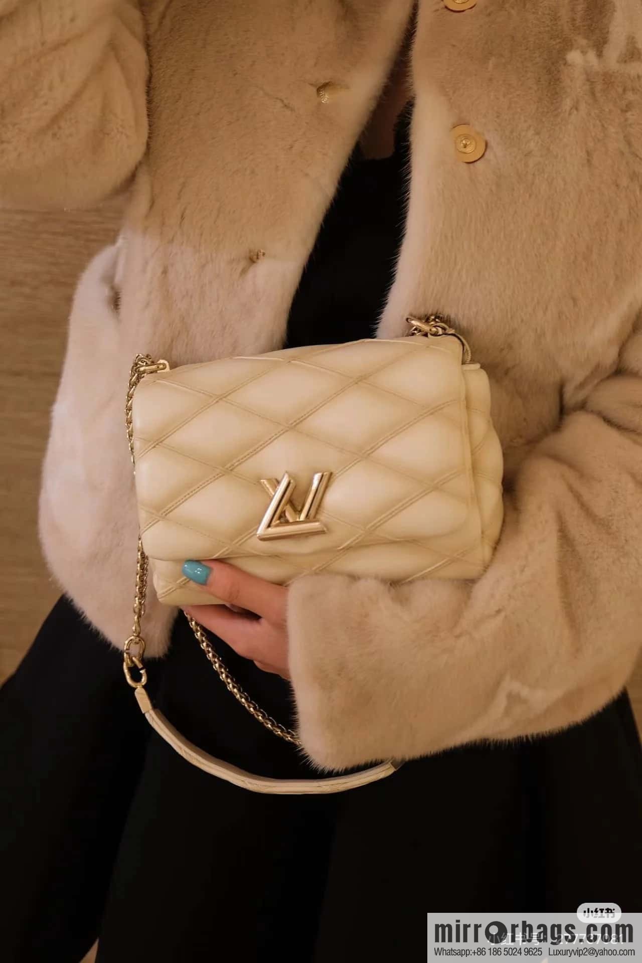 [Boutique‑grade] M12004 beige full leather, chain bag, diamond Twist series GO-14 small handbag