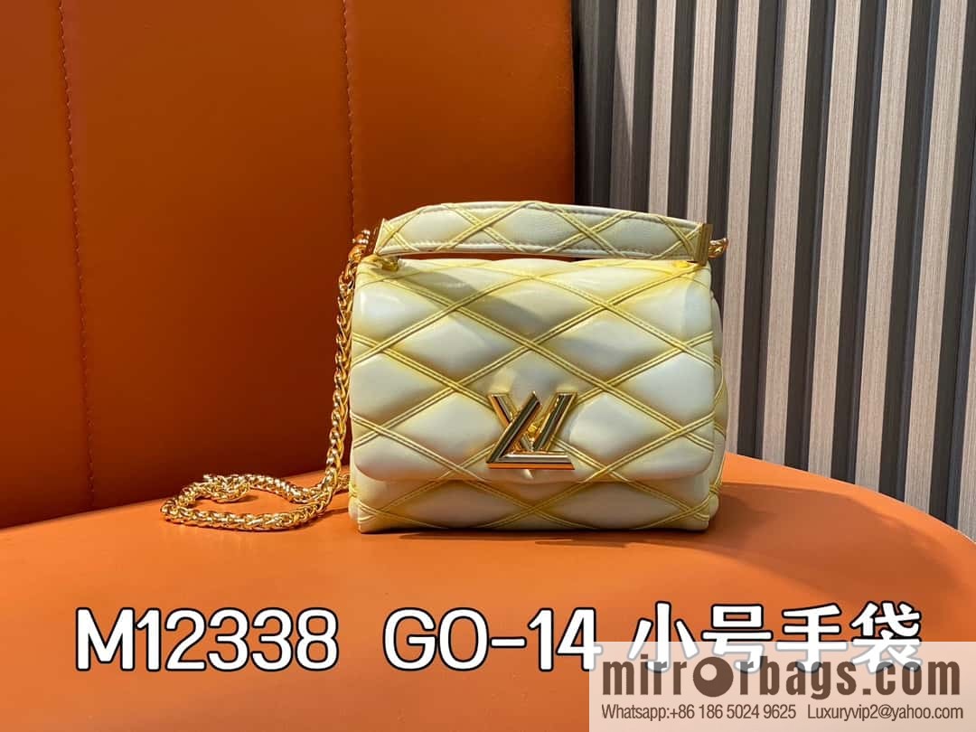 [Boutique‑grade] M12004 beige full leather, chain bag, diamond Twist series GO-14 small handbag