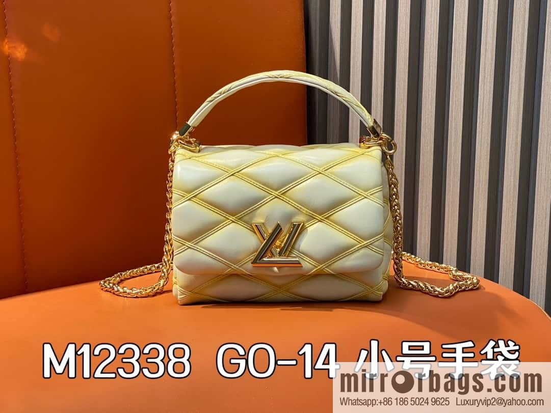 [Boutique‑grade] M12004 beige full leather, chain bag, diamond Twist series GO-14 small handbag