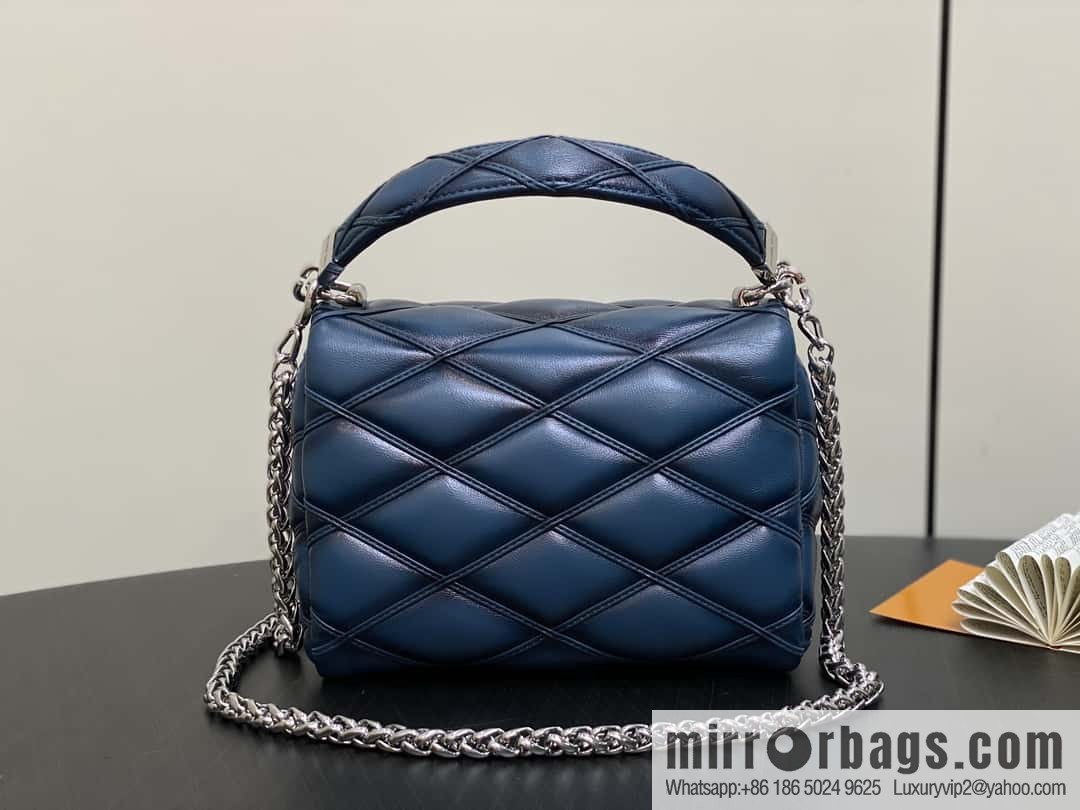[Boutique‑grade] M12004 denim blue full leather, chain bag, diamond Twist series GO-14 small handbag