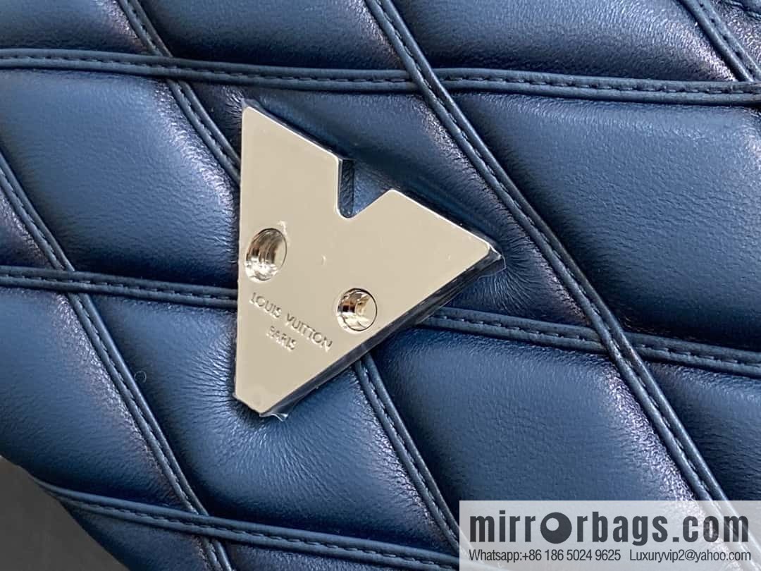 [Boutique‑grade] M12004 denim blue full leather, chain bag, diamond Twist series GO-14 small handbag