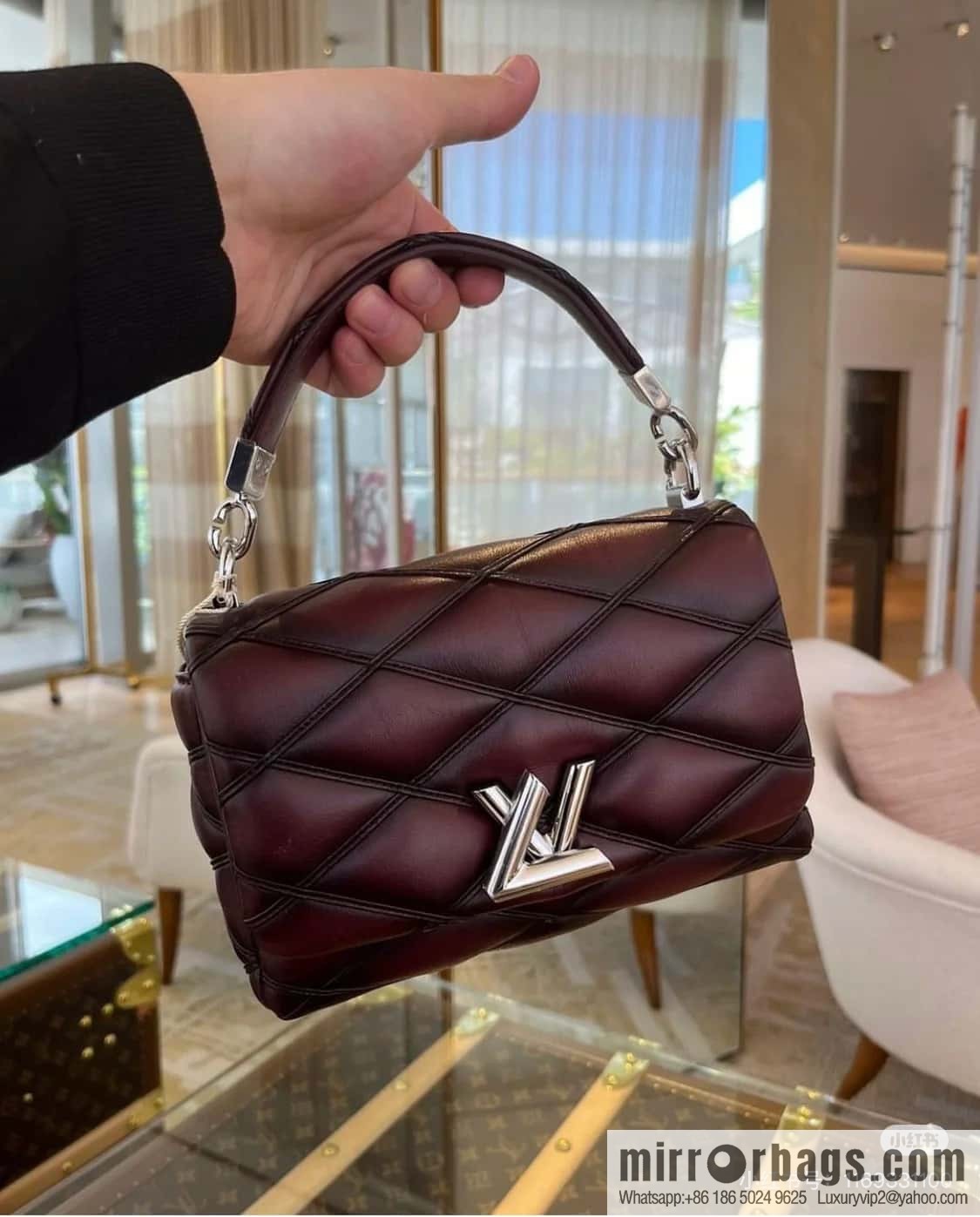 [Boutique‑grade] M12004 burgundy full leather, chain bag, diamond Twist series GO-14 small handbag