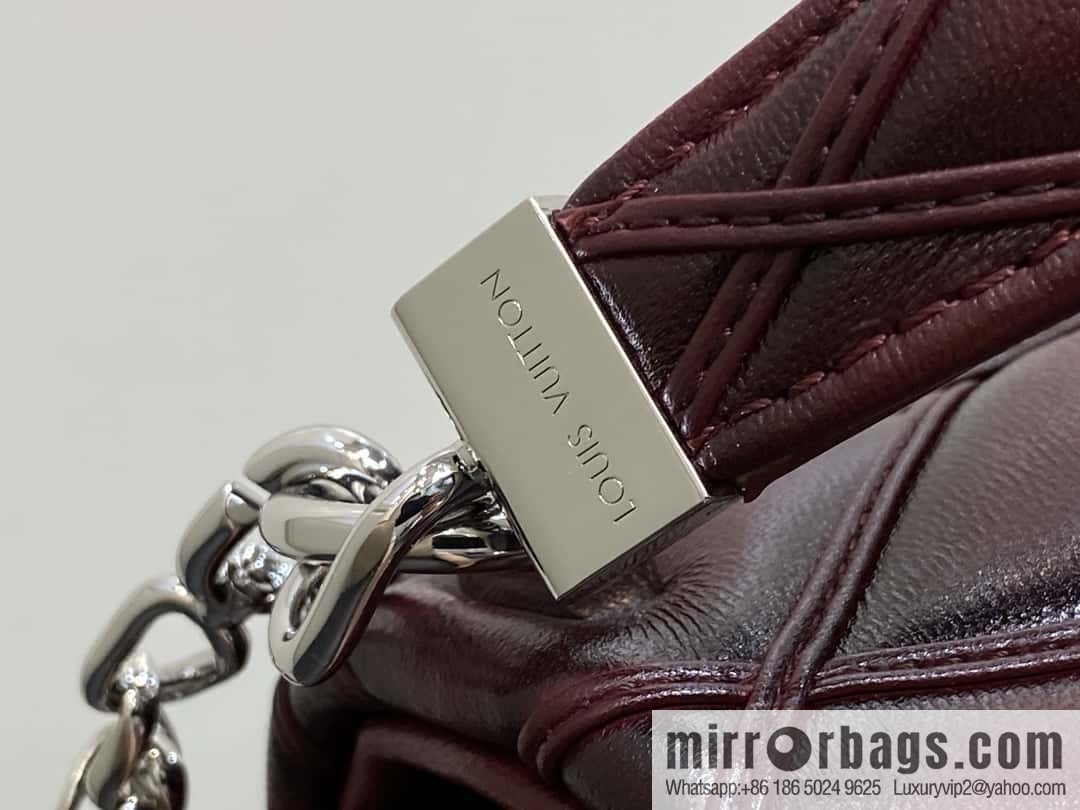 [Boutique‑grade] M12004 burgundy full leather, chain bag, diamond Twist series GO-14 small handbag