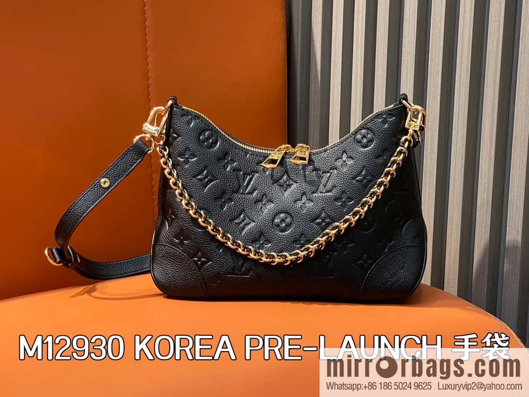 [Boutique‑grade] M12930 black full leather embossed, chain bag croissant series KOREA PRE-LAUNCH handbag