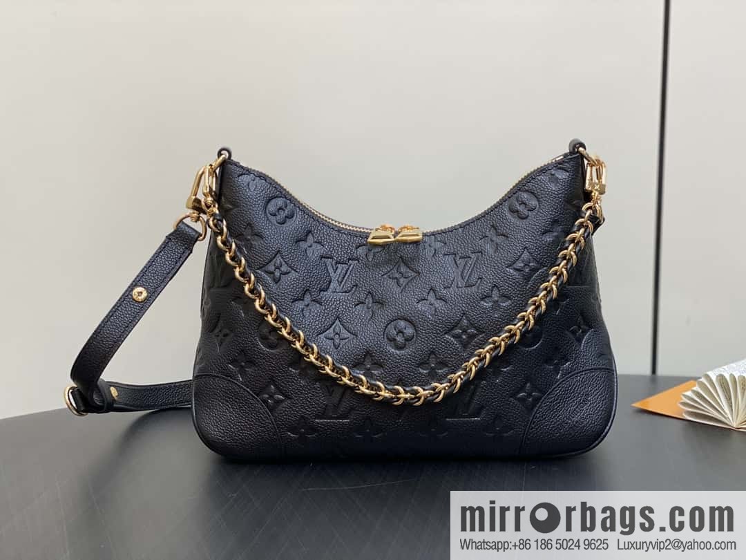 [Boutique‑grade] M12930 black full leather embossed, chain bag croissant series KOREA PRE-LAUNCH handbag