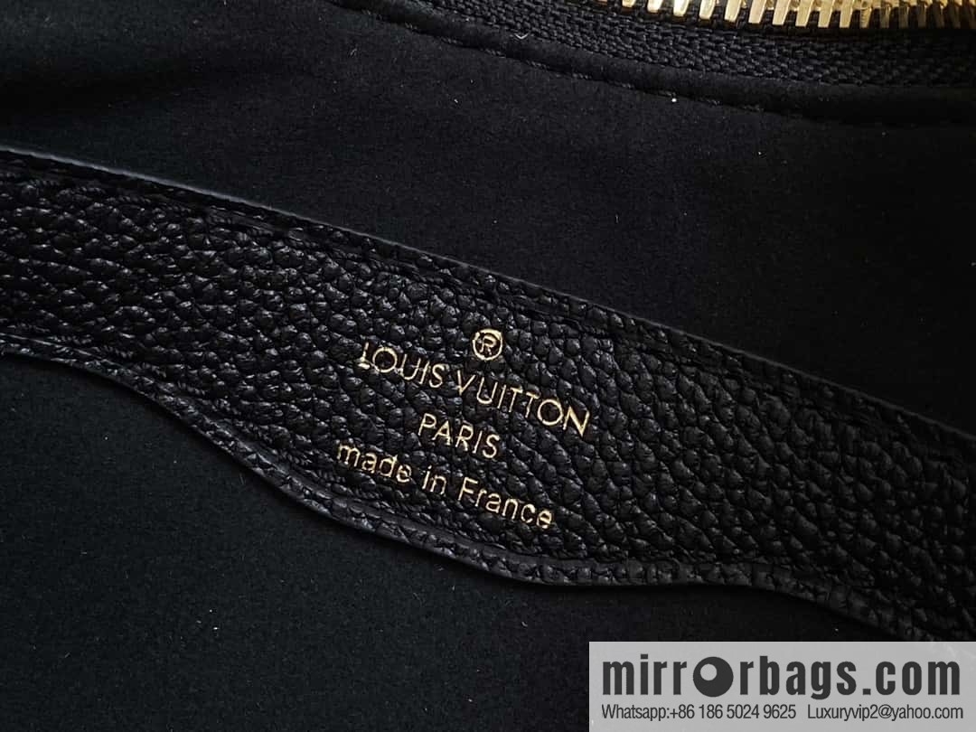[Boutique‑grade] M12930 black full leather embossed, chain bag croissant series KOREA PRE-LAUNCH handbag