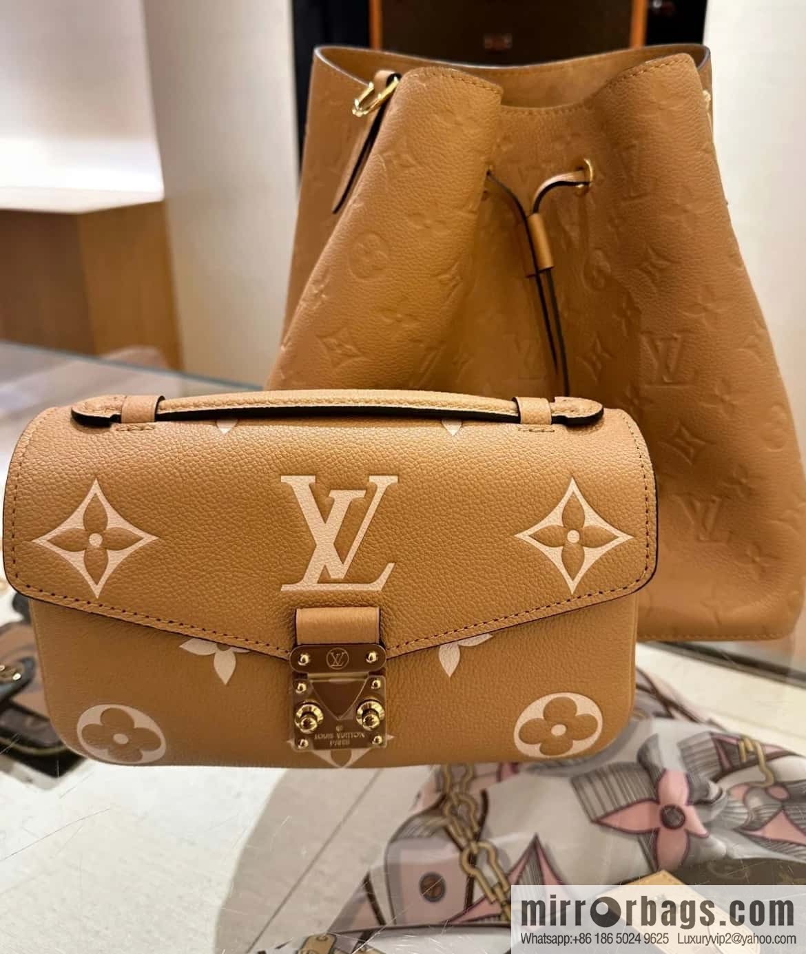 [Boutique‑grade] M12735 light brown, full leather chain bag messenger bag series M46595 This Pochette Métis East West handbag